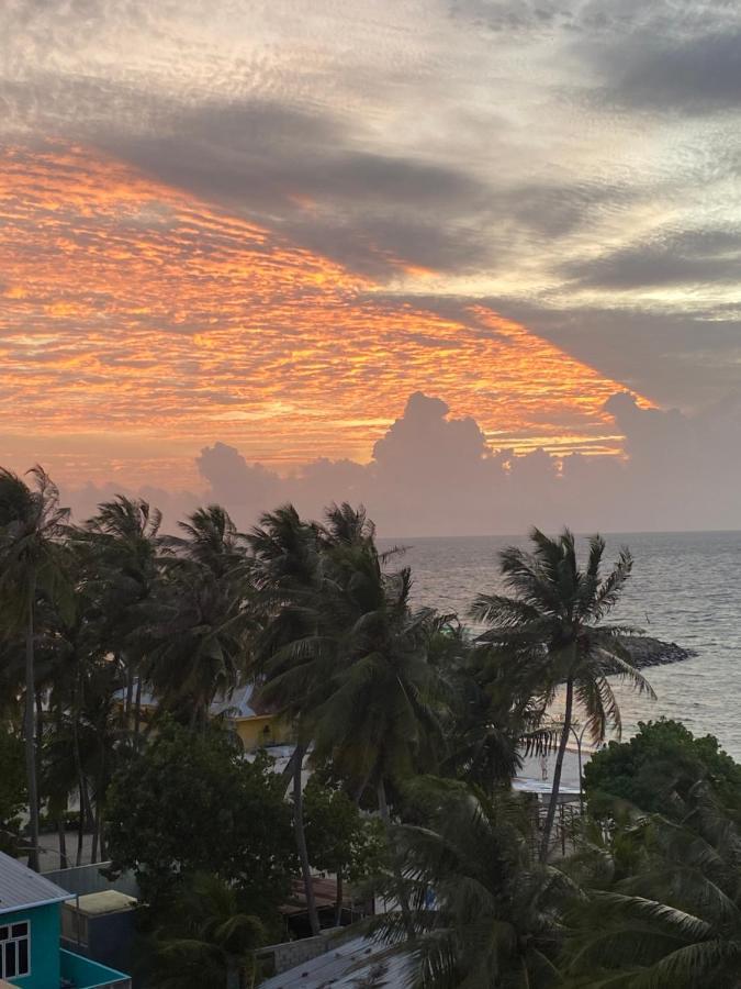 Lea Spa Hotel Maafushi Exterior foto