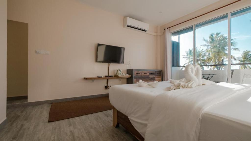 Lea Spa Hotel Maafushi Exterior foto